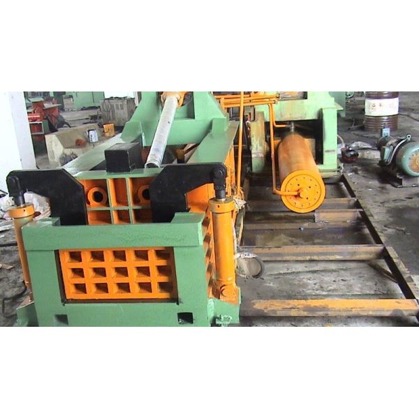 Low Noise Industrial 1350kN Manual Control Metal Baler With Smooth Operation for Small And Medium Scrap Recycling Plants