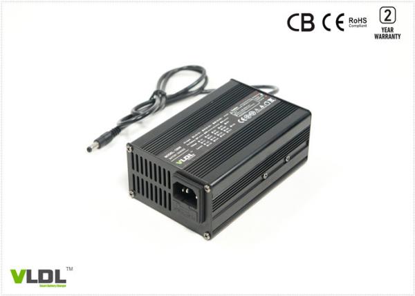 12 Volt Portable Battery Charger 6 Amps Universal 110 - 240 Vac Input With Aluminum Housing