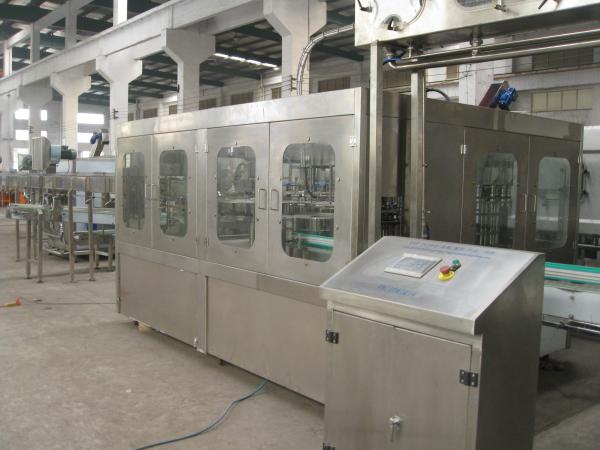 High Speed Automatic PET Bottle Filling Machine 7.5KW Energy Saving
