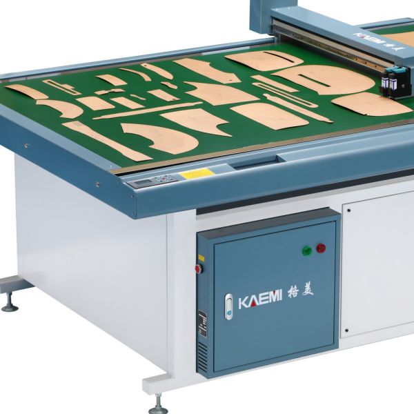 Automatic Flatbed Inkjet Cutter with 1500x900mm Cutting Scope and HP45 Ink Box for CAD Paper Pattern Cutting
