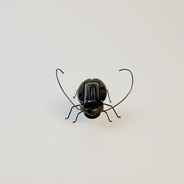 Funny Black ABS Solar Cockroach Novelty Solar Toys Lightweight