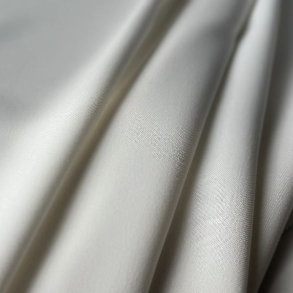 100% Polyester Breathable Print Fabric for Apparel Pants Woven Luxury Trendy Mix Textiles