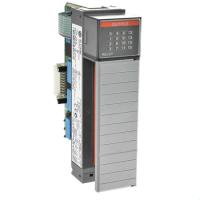 Le module de peigne de courant analogique SLC 4