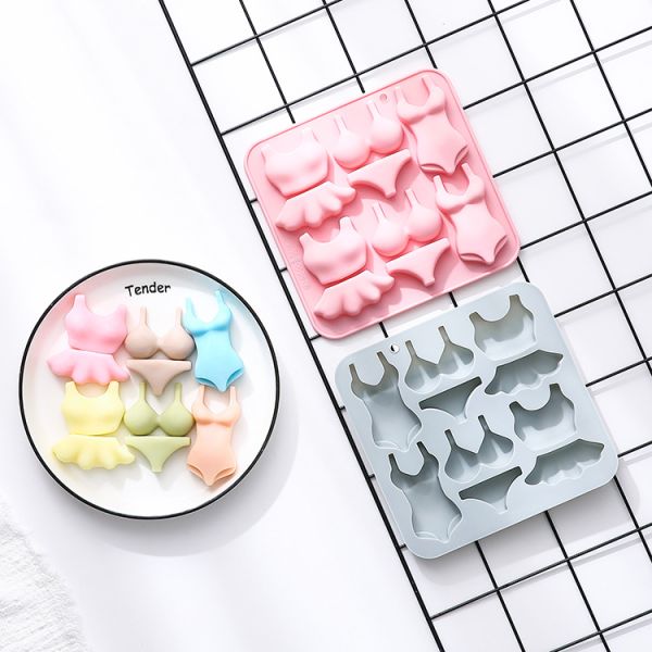 Custom Logo 126 Cavity Silicone Gummy Ice Cube Mold-Cartoon Design Eco-Friendly Flexible for Party -Silicone Cake Mold