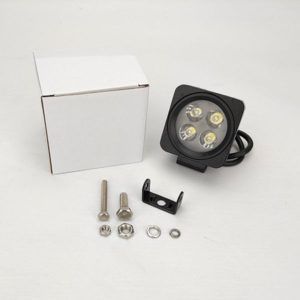 10V - 36V 4x4 Off Road Lights 12W Off Road LED Headlights With Diecast Aluminum Housing