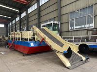 12 Máquina cortadora de malezas de capacidad cúbica para la cosecha de hierbas de río