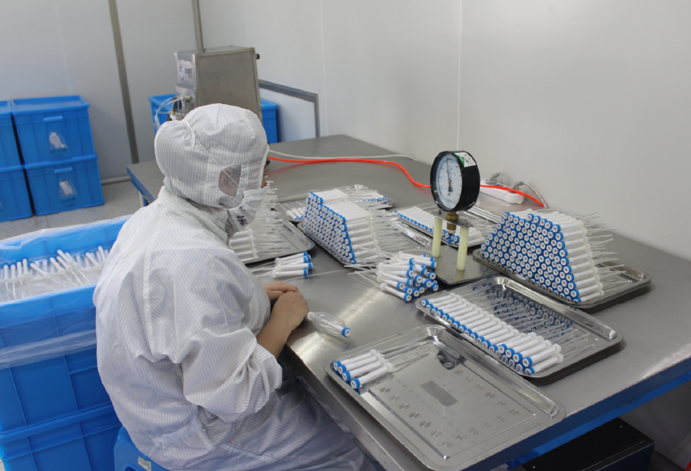 Stocked Chemotherapy Elastomeric Disposable Infusion Pump with Injection Properties