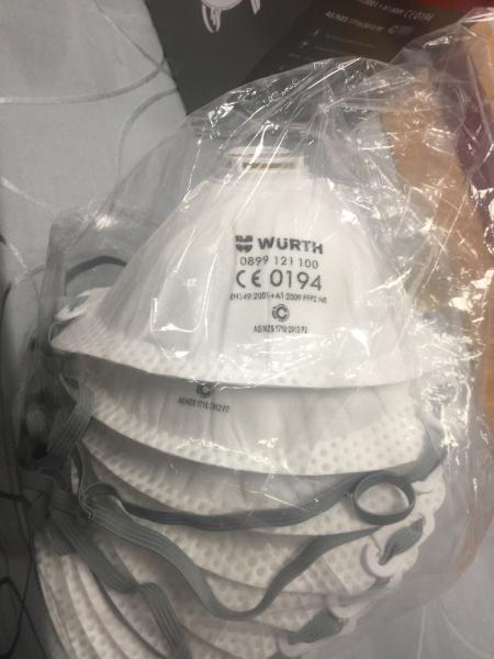 Comfortable Disposable Breathing Mask FFP2 With Valve 15x12.5cm