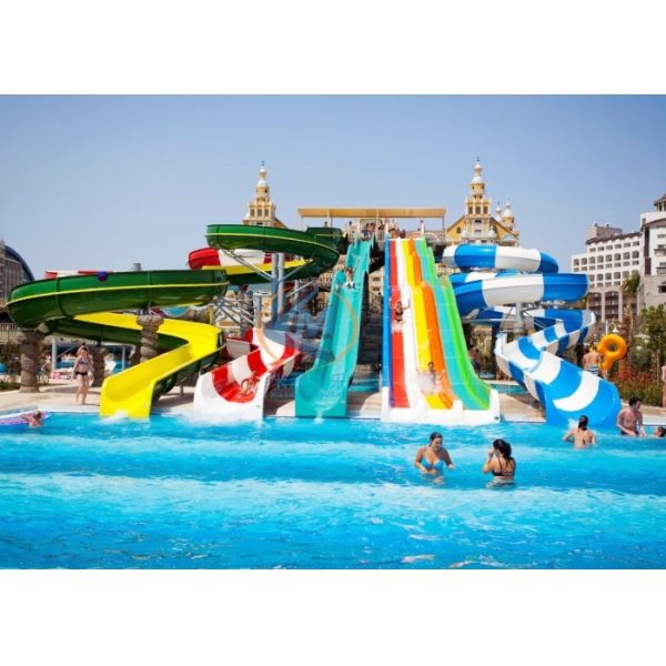 Custom Fiberglass Water Park Slide Hot Dip Galvanized Steel Indoor Outdoor Use