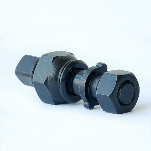 Boulons et écrous pour roues arrière lourdes Boulons et écrous pour roues arrière M20X1.50 10.9 12.9 Grade pour camion Hino