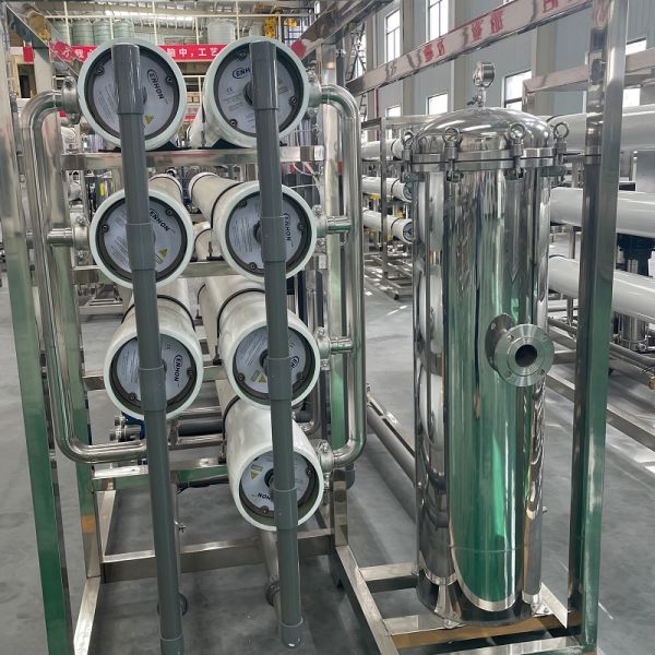 Функция очистки воды Система опреснения воды на солнечной энергии для Филиппин