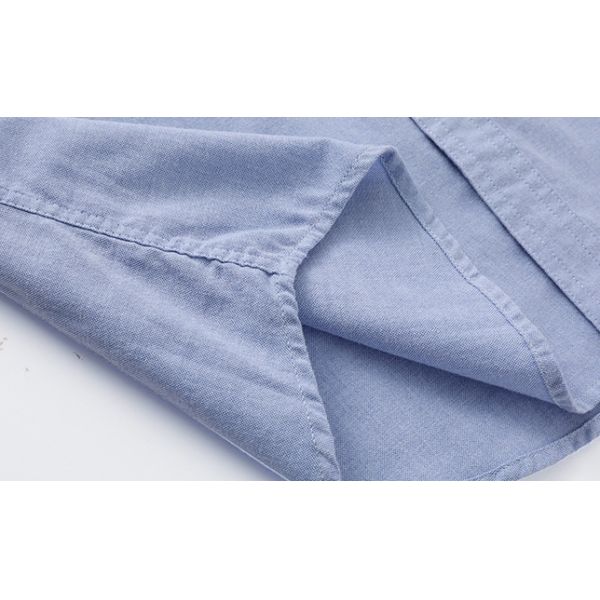 Corporate Work Uniform Embroidery Lapel Decoration With Smooth Shoulder Line