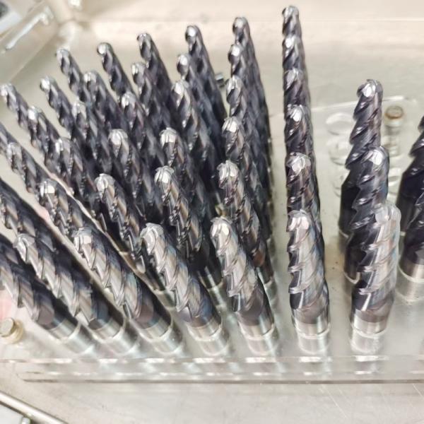 Customized HF25 Carbide Taper End Mill Cutter 4 Degree For Deep Cavity Slope Cutting