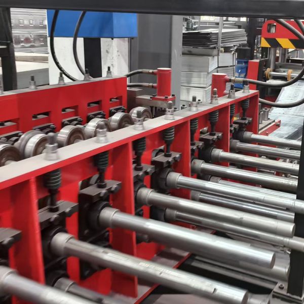 Raceway Hydraulic Cable Tray Cover Machine For Customized Requirements And Efficiency