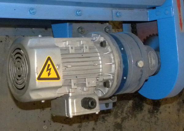 TCX Roller Magnetic Separator , Tire Recycling Plant Separate Steel Wire