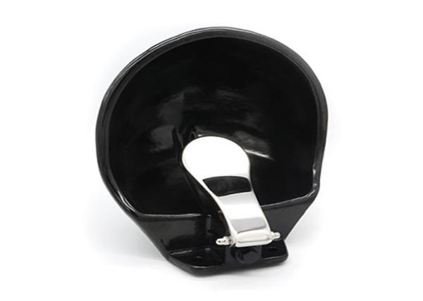 Durable Livestock Water Bowl Black Enamelled Surface , Drinking Bowls For Cattle