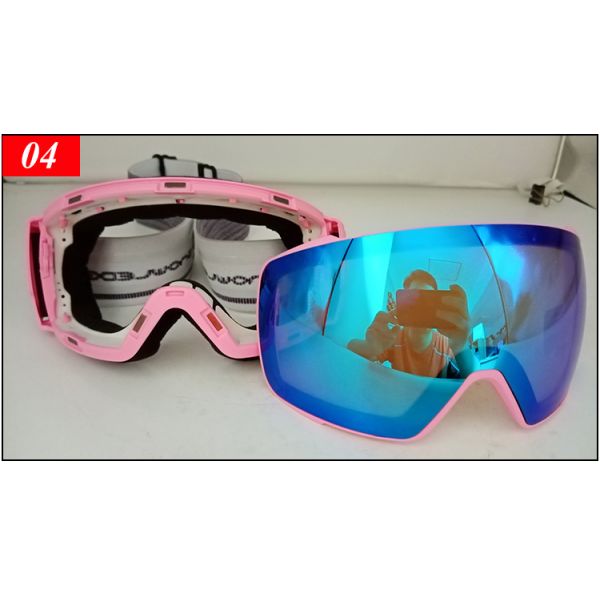 Pink Polycarbonate Magnetic Ski Goggles with Magnetic Scratch-Resistant Lens