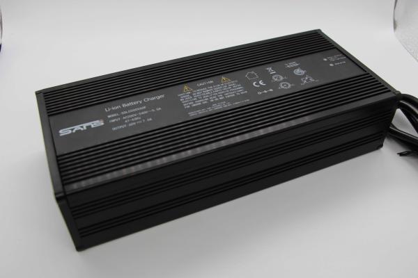 ON SALE Switch protection Li-Ion 500W Fast 60V 7A Ebike Battery Charger