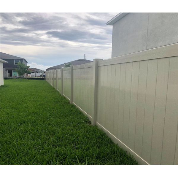 1.8m White Rigid Vinyl Privacy Fence UV Resistance Vinyl Privacey Fence