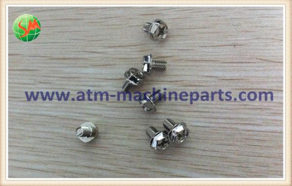 Personas Selfserve de aço inoxidável SCREW-M4 X 6THF COMBI 009-0006582