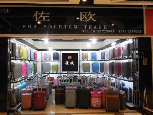 BAODING ZUOOU LEATHER GOODS MANUFACTURING CO.,LTD”