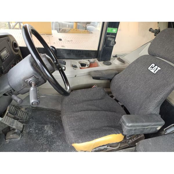 Tracteur de transport minier CAT 773F d'occasion, capacité de 70 tonnes, reconstruction certifiée CAT