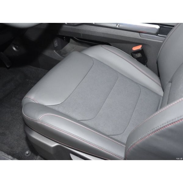 Chery Jietu Traveler 2023 Model 2.0t Advanced Automatic Gearbox ≤1 Year Service Life