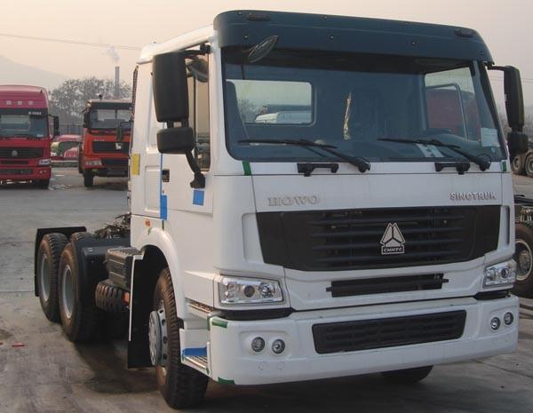 Diesel fuel type Tractor Trucks with one sleeper cabin ISO / CCC / DOT approved