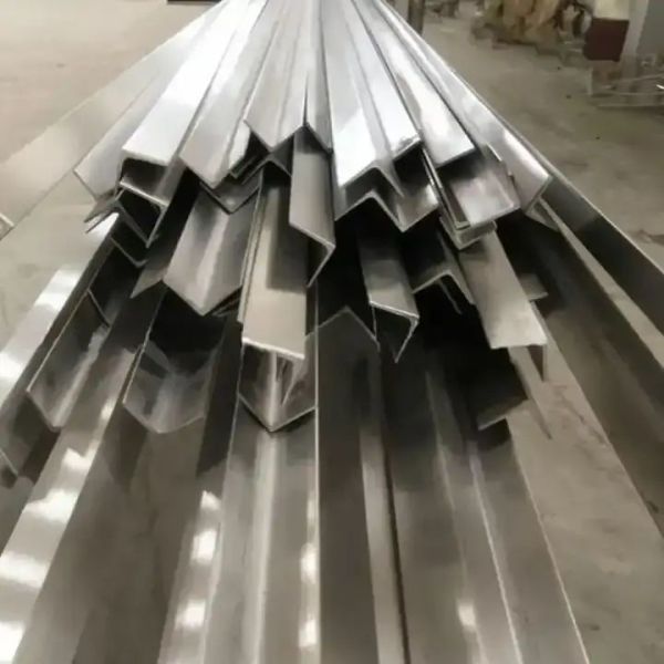 Iron Material Angle Cut SS301 SS304 Equal Angle Bar Surface BA/2B/NO.1/NO.3/NO.4/8K/HL/2D/1D for Structural Construction