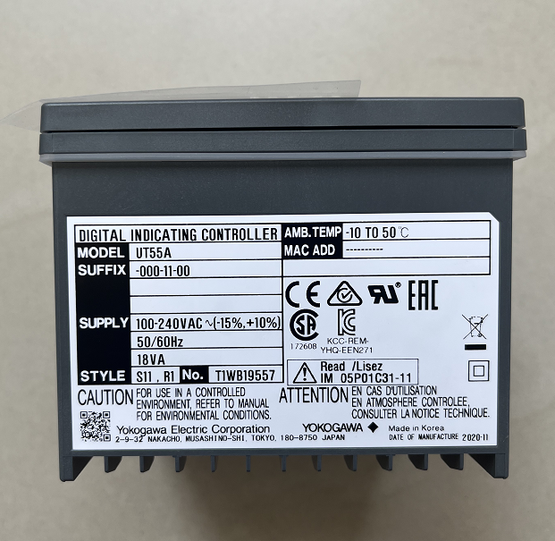 Yokogawa UT55A-010-11-00 цифров показывая регулятор температуры регулятора UT32A-000-11-00