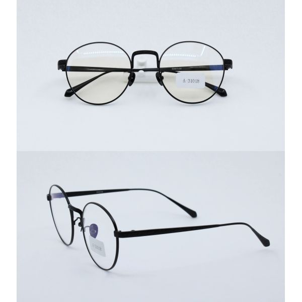 Carved Pure titanium eyeglass frame untralight weight eyewear for Women Men Fashion design 2019
