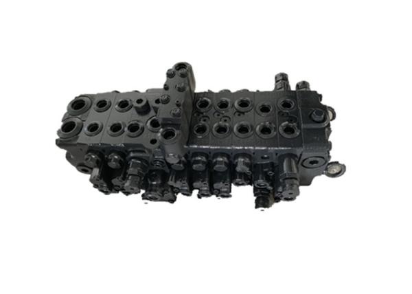 Genuine Excavator Hydraulic Parts Main Control Valve For Komatsu PC35 PC30