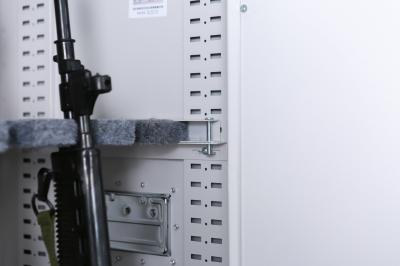 4 Wheels Thickened Metal Gun Cabinet Steel Ammunition Locker Security Equipment