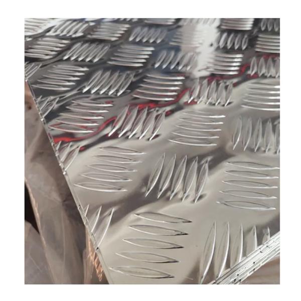 3003 5052 5083 6061 Tôle larmée en aluminium à motif diamant antidérapant