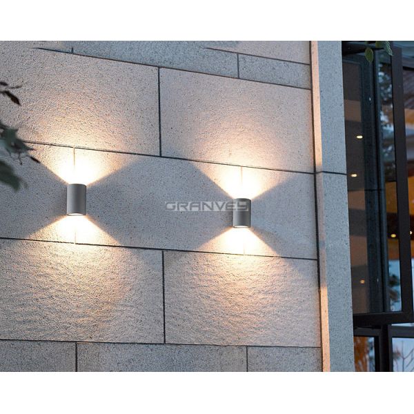 Waterproof LED Outdoor Wall Lights Shine Up Down Aluminum Die Casting Material