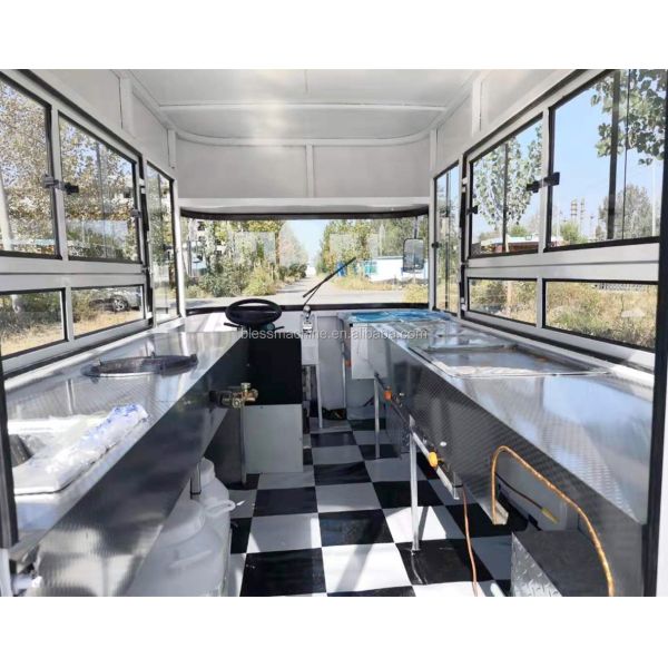 Catering Trailer Food Trucks in Dubai and Thailand 24 Hour Service Machinery Function