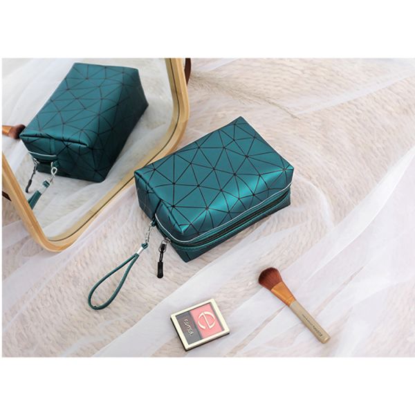 Portable lady large capacity simple waterproof travel small lipstick cosmetics storage makeup bags