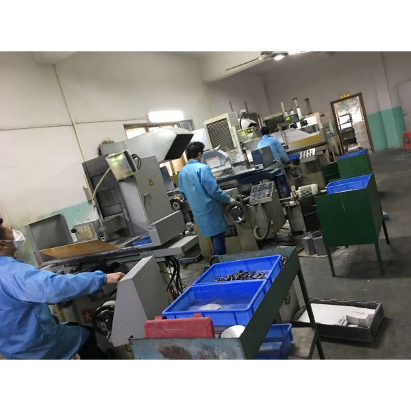 Wear-resistant Machining Ceramic Parts , Alumina Ceramic Support Block / Stand / Holder / Strips