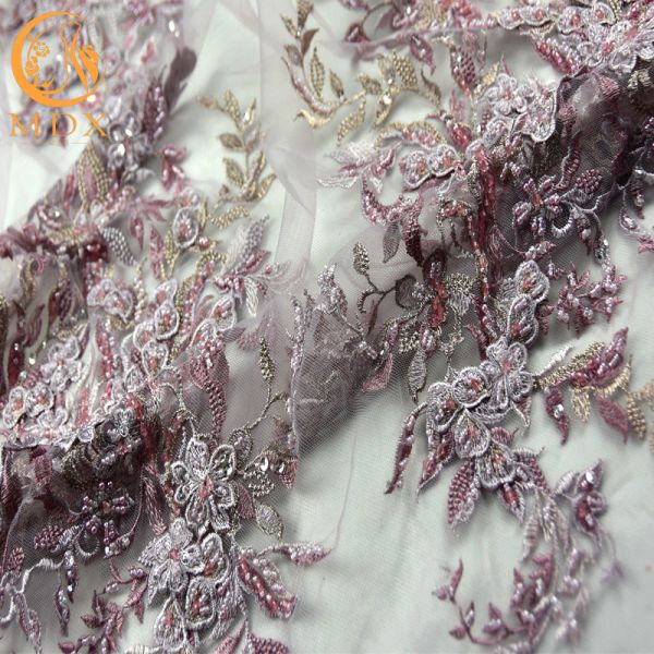 Мода отбортовала вышивку ткани шнурка Applique 3D Handmade для Bridal платья