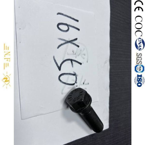 Galvanized Sprocket Bolt Fastener Rust Resistant Weatherproof Design Ensures Extended Service Life in Harsh Environments