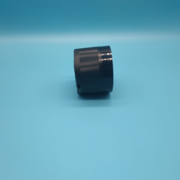 Válvula de spray de protector solar hidratante compacta y a prueba de fugas para protección portátil con función de bloqueo de viaje seguro