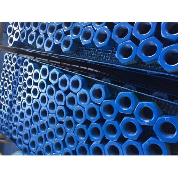 A193B7 A1942H PTFE Surface Metric Double Ended Studs,