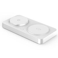 Chargeur sans fil pliable 3 en 1 Voyage avec conception éclairante 1w pour charger téléphone casque iwatch