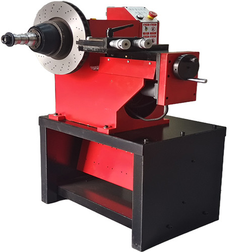 C45B Máquina de reajuste de la superficie del freno del vehículo 130 r/min con velocidad ajustable