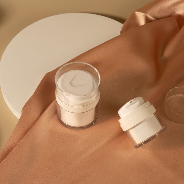 High Quality Luxury Airless Pump Bottle 15ml 30ml 50ml for Personal Care Vacuums Bottles Hot Sale  Wholesale Factory Custom