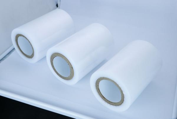 Derretimento quente RoHS branco 0.007mm filme perfurado de 7 mícrons