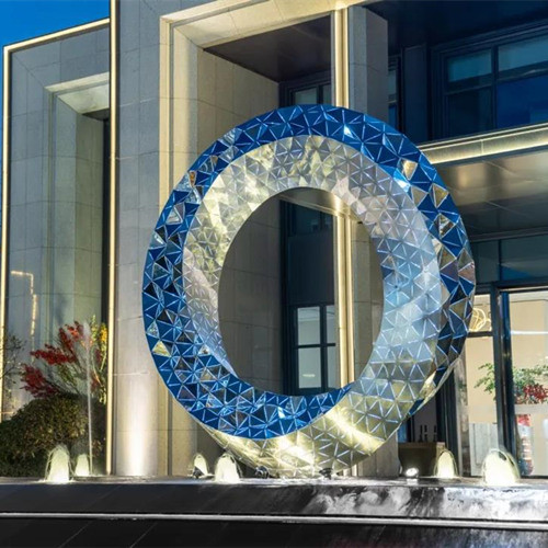 Building Large Circle Decorative Metal Sculpture Luminous Stainless Steel For City