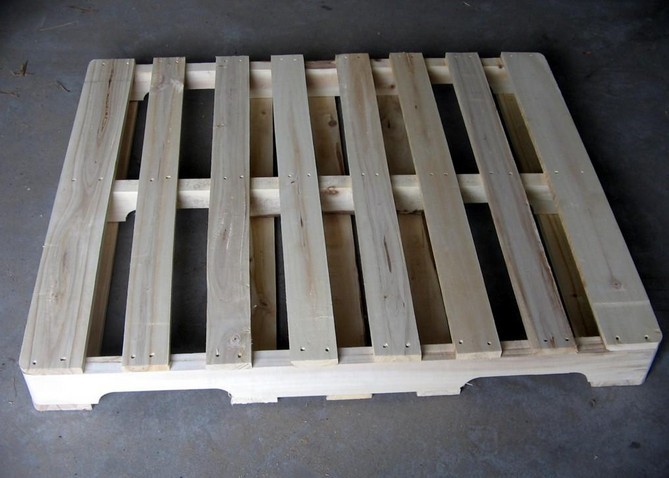 Пневматический Semi автоматический паллет пригвождая машину с Palletizer
