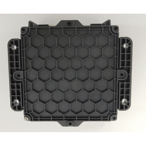 Las piezas moldeadas plásticas de encargo de LUPOX GP2156F HQPL000203 engrasan la inyección