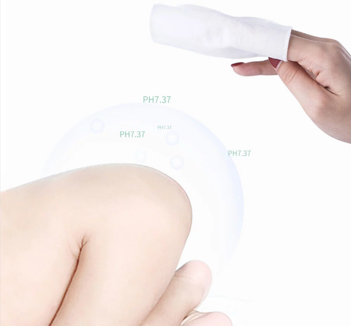 Чистая вода безалкогольное Унссентед устранимое намочила Випес для чистки младенца